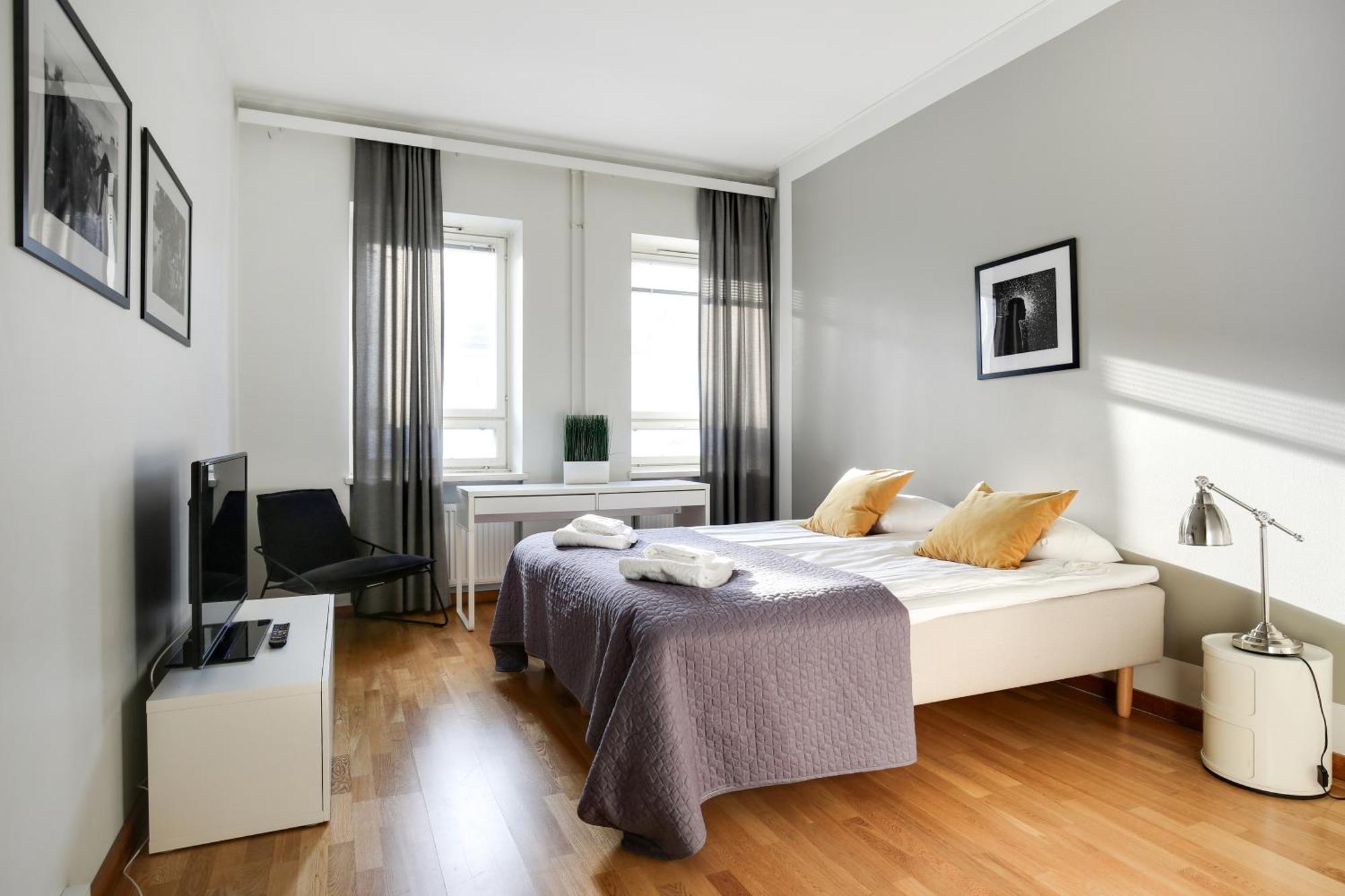 Kotimaailma Apartments Kamppi - 2Br In The City Center With Code Lock Гельсінкі Екстер'єр фото